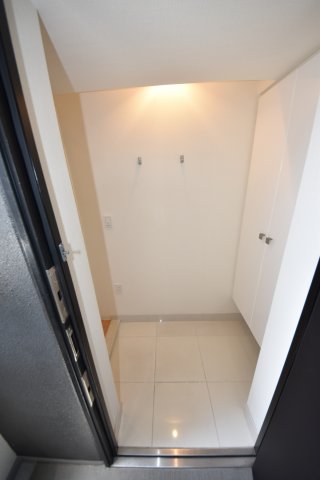 玄関　シンプルで使いやすい玄関です