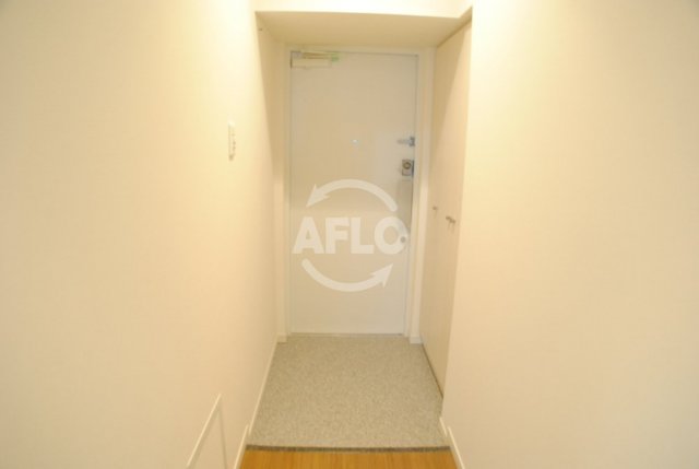 玄関　メロッソ梅北　玄関