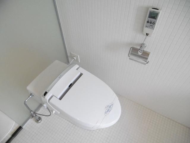 トイレ　★シャワートイレ★