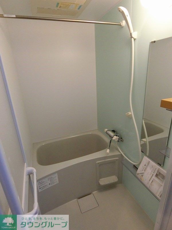 バス・シャワールーム　浴室乾燥機つきのお風呂♪