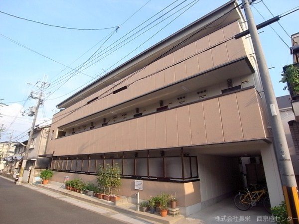 建物外観　オートロック＆TVモニターホン付★