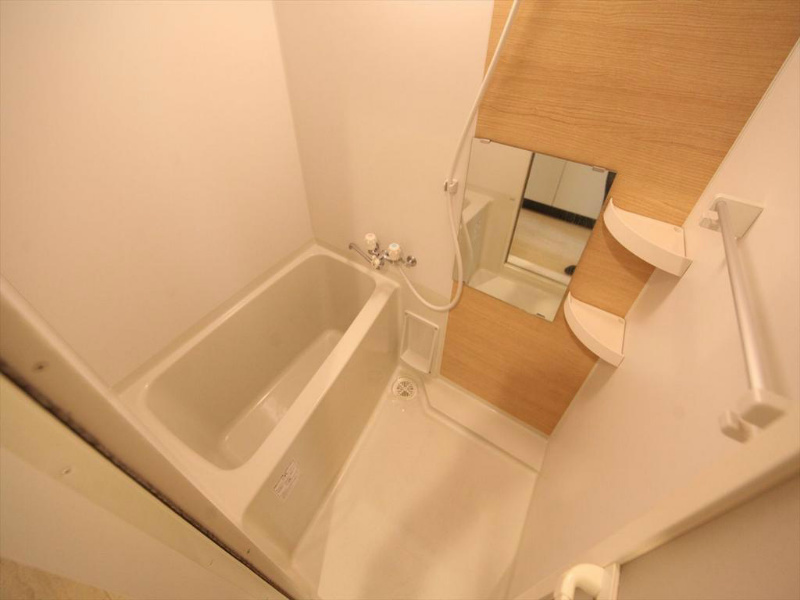 バス・シャワールーム　浴室暖房乾燥機能付バス