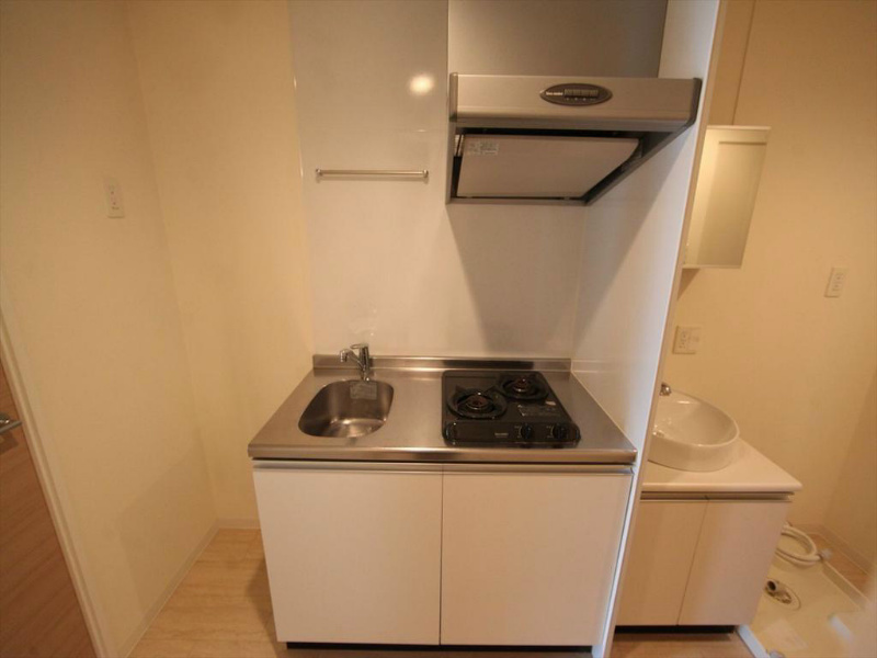 キッチン　システムキッチン（ガス2口コンロ付）