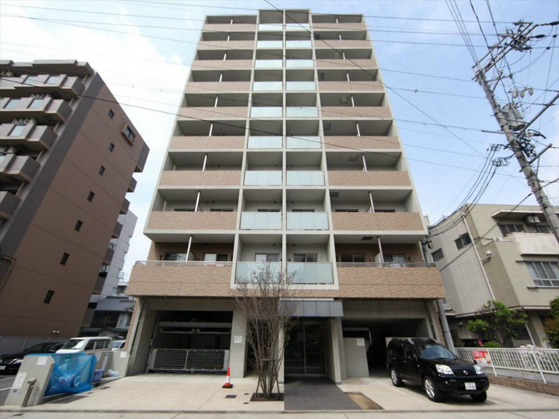 建物外観　外観　オートロック付　防犯カメラ付　宅配ＢＯＸ付