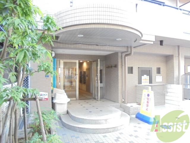 エントランス　こちらからお入りくださいね