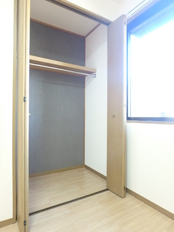 収納　図面と現状に相違がある場合には現状を優先