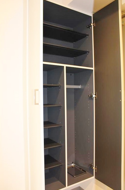 玄関　大型シューズボックス