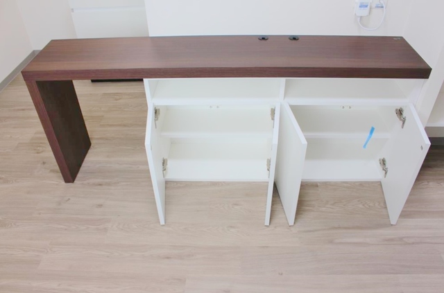 その他設備　カウンター・収納棚