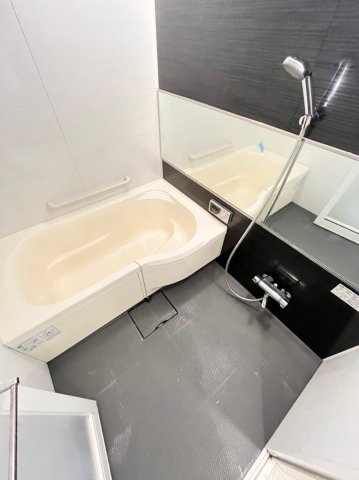 バス・シャワールーム　別号室画像。ご参考下さい