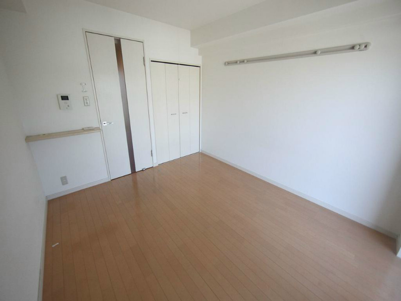 その他部屋・スペース　洋室6.8帖　クローゼット付（収納充実してます））