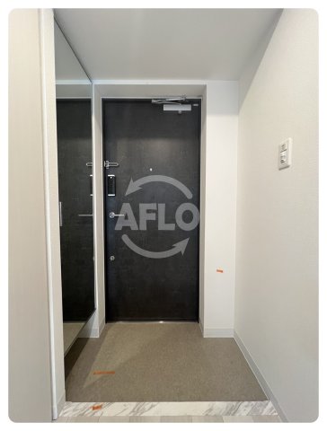 玄関　エスリードレジデンス天神橋筋六丁目　玄関