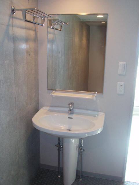 洗面設備　参考写真