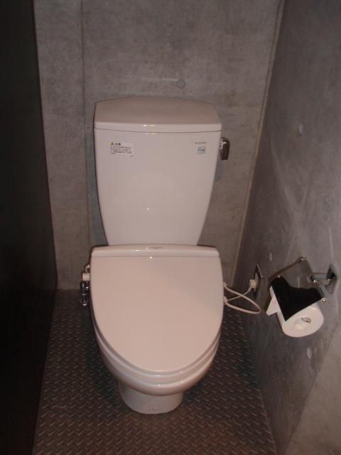 トイレ　参考写真