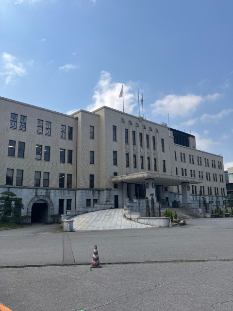 役所　富山県庁（役所）まで5437m