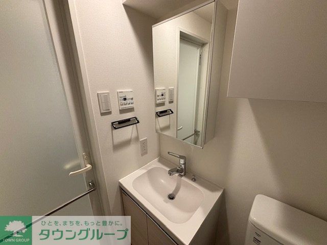 洗面設備　同仕様