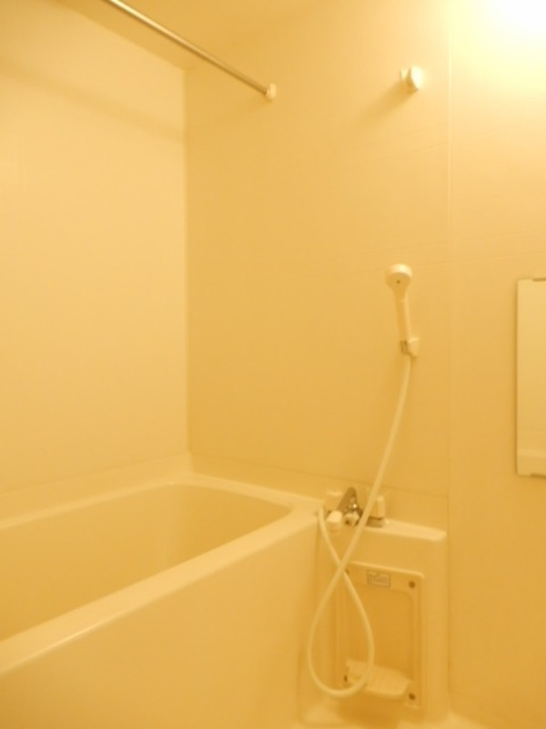 バス・シャワールーム　図面と現状に相違がある場合には現状を優先