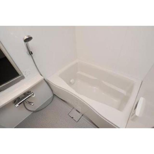 バス・シャワールーム　※写真は同タイプ住戸です。