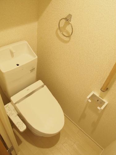 トイレ　設備が現物と異なる場合があります。