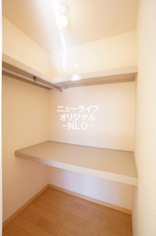 収納　沢山収納できるウォークインクローゼット♪