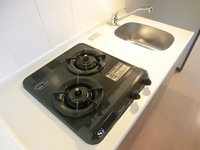 キッチン　２口のシステムキッチンです