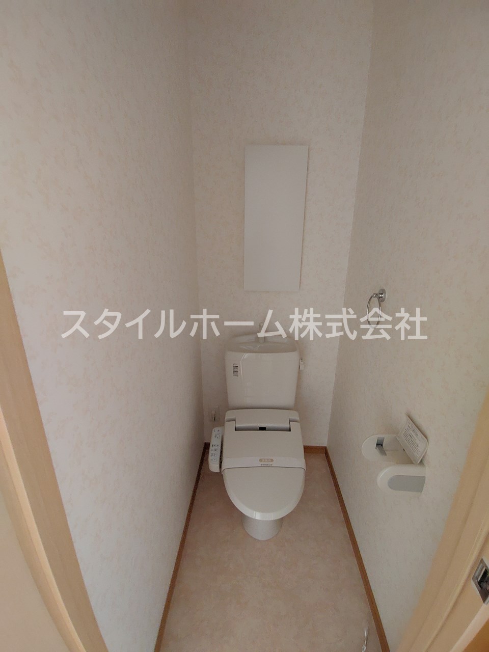 トイレ　トイレもきれいです