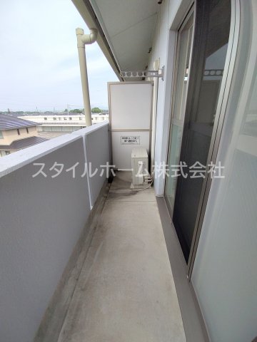 バルコニー　広々としたバルコニーです