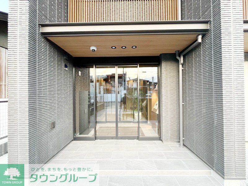 エントランス　エントランス