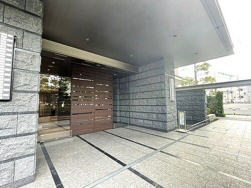 エントランス　☆共用部分☆