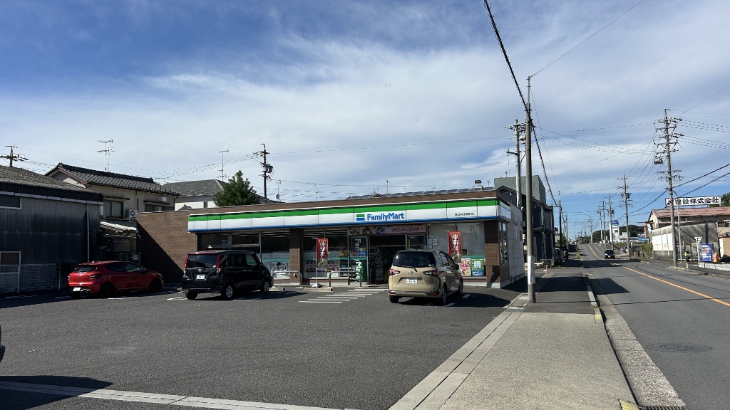 コンビニ　ファミリーマート 春日井追進町店（コンビニ）まで608m