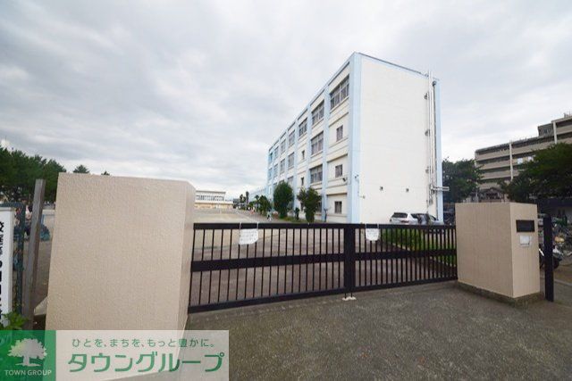 小学校　大和市立草柳小学校（小学校）まで710m