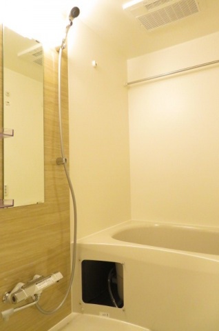 バス・シャワールーム　バスルーム