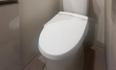 トイレ　※別部屋の参考写真です。