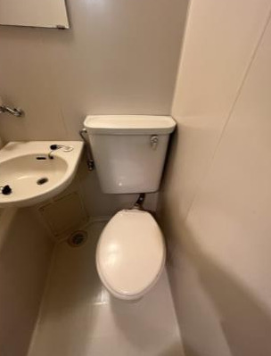 トイレ　他号室参考画像