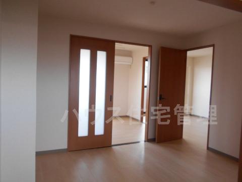 居室・リビング　リビング