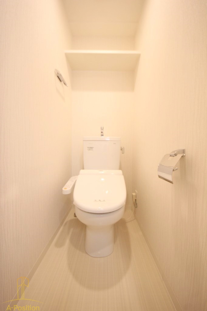 トイレ　エスリード大手前