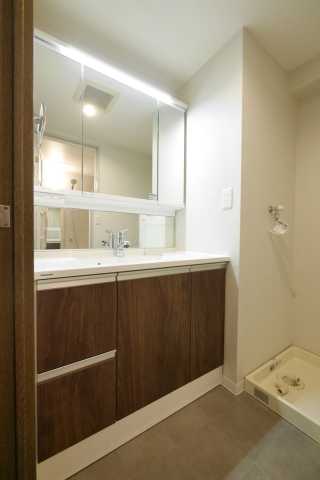 洗面設備　アブレスト動坂