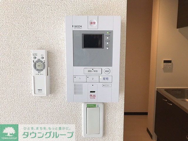 セキュリティ　モニター付インターホン