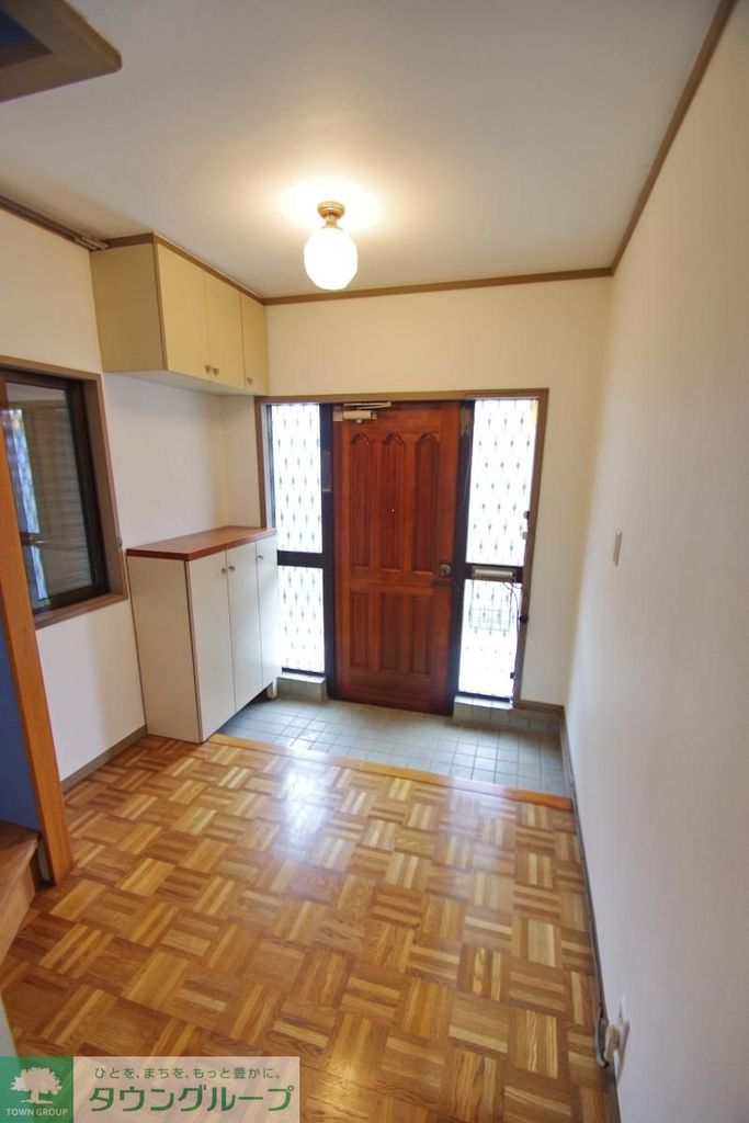 玄関　★お問い合わせはタウンハウジング町田店まで★
