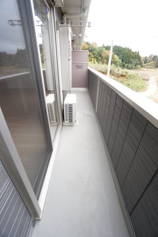 バルコニー　※同物件の写真になります。