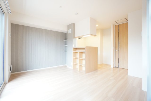 居室・リビング　※同物件、同タイプの写真になります。