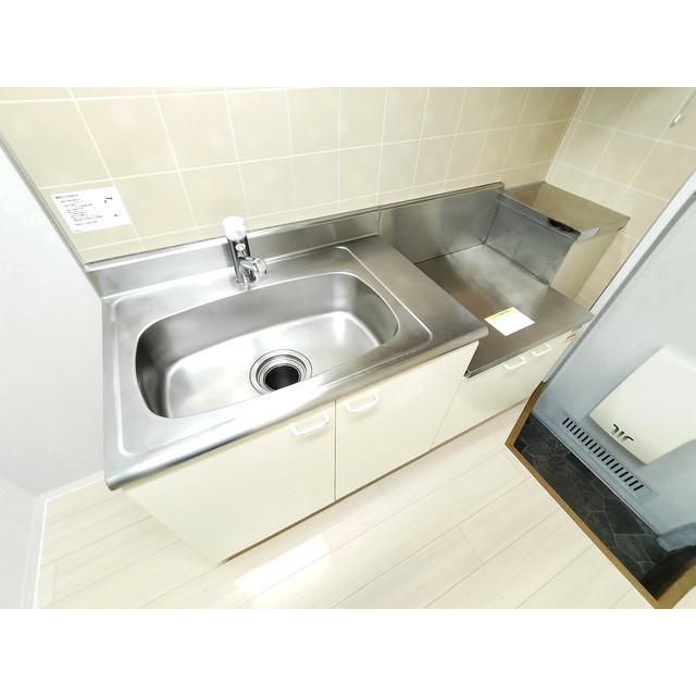 キッチン　室内設備変更前の画像です