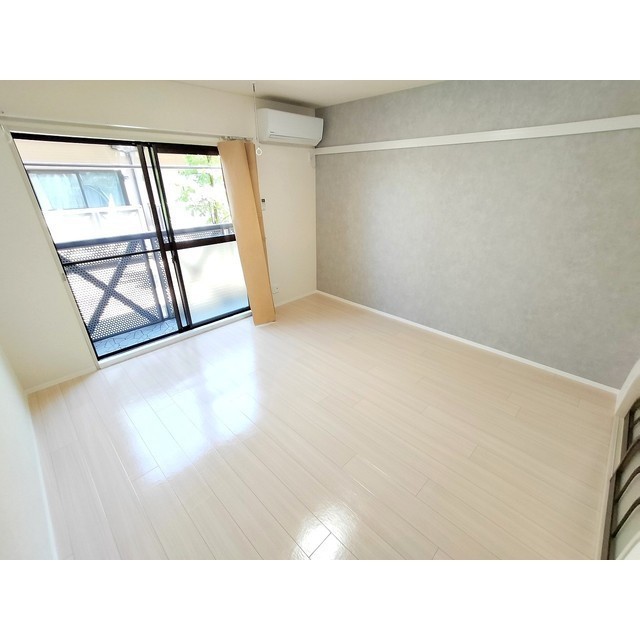 居室・リビング　室内設備変更前の画像です