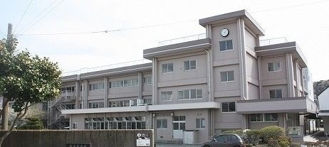 小学校　城北小学校（小学校）まで543m