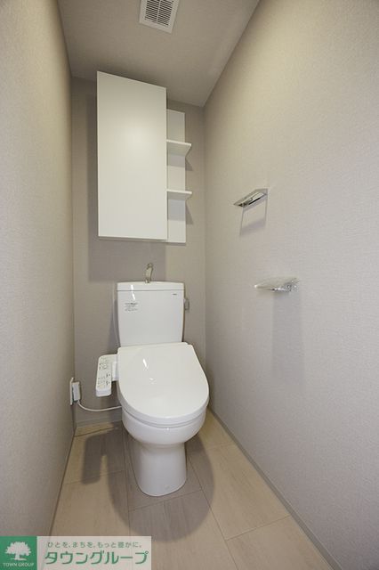 トイレ　※写真は同タイプ住戸です。