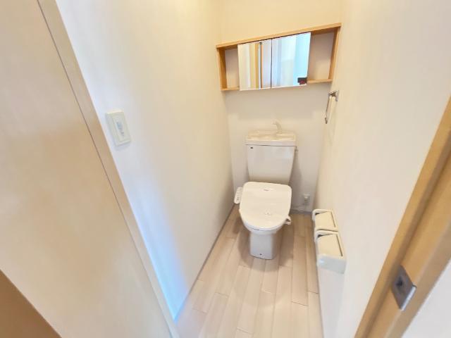 トイレ　シャワー付トイレ