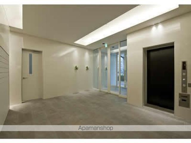 ロビー　ロビー