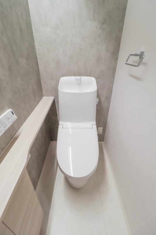 トイレ　図面と現状に相違がある場合には現状を優先