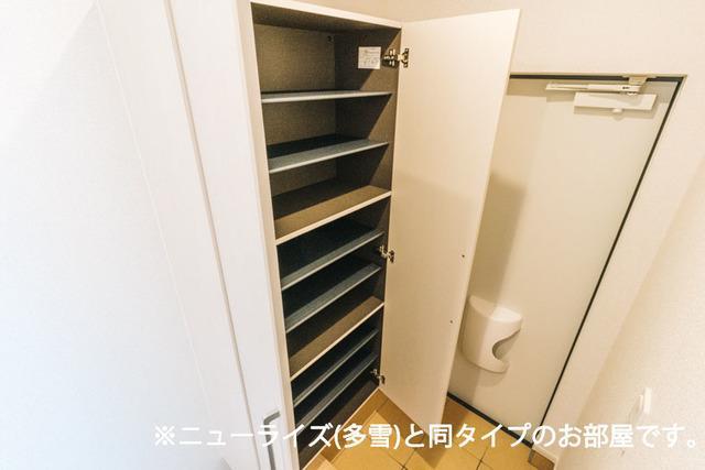 玄関　同タイプです