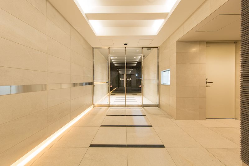 エントランス　エントランス