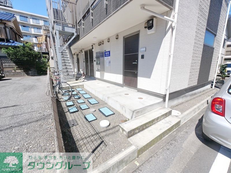 エントランス　★オススメ物件です★